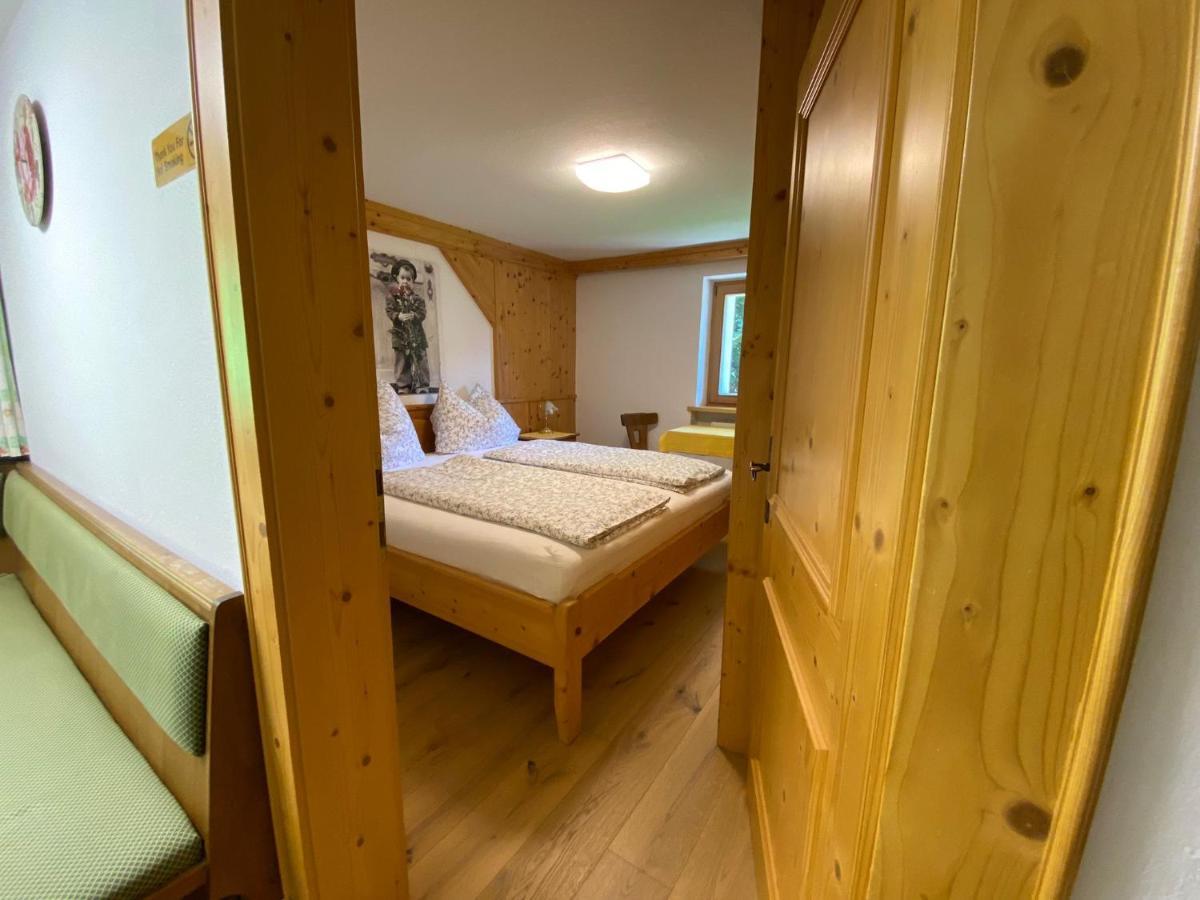 Haus Waldrand Apartment Oberndorf in Tirol Exterior foto